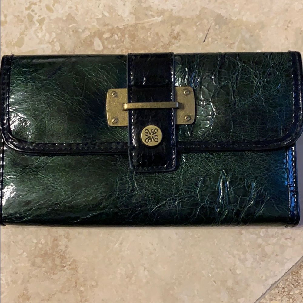 Wallet with SO many card slots!!!
